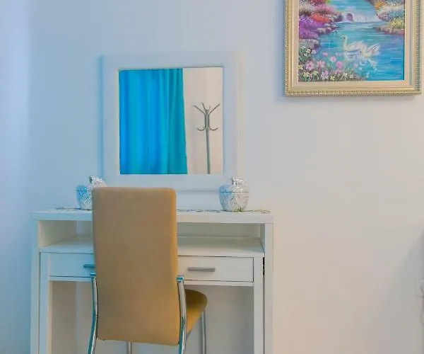 Bella Lucia アパート